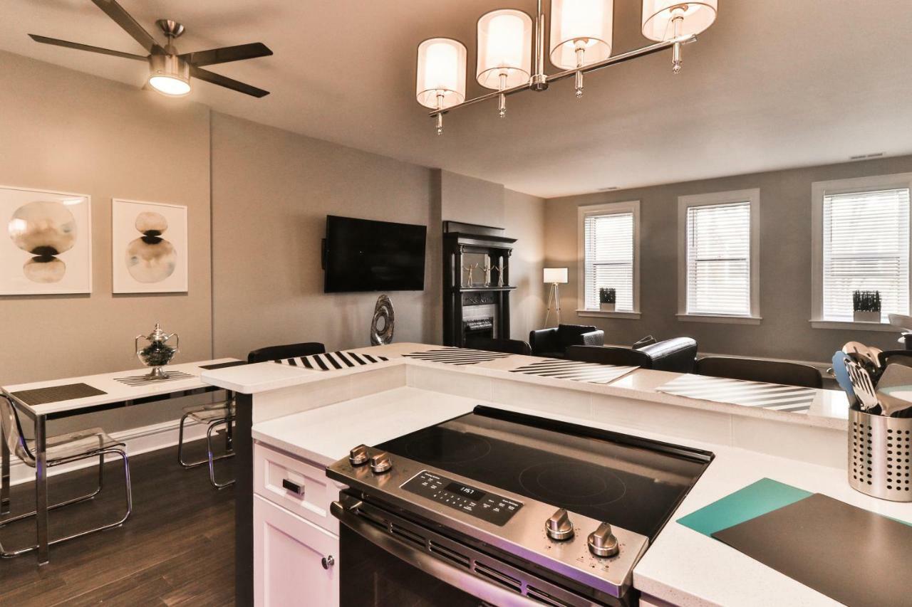 Luxury Apt W/ Spectrum Mood Lighting - Historic Cherokee Street Antique Row แมรีแลนด์ไฮท์ส ภายนอก รูปภาพ
