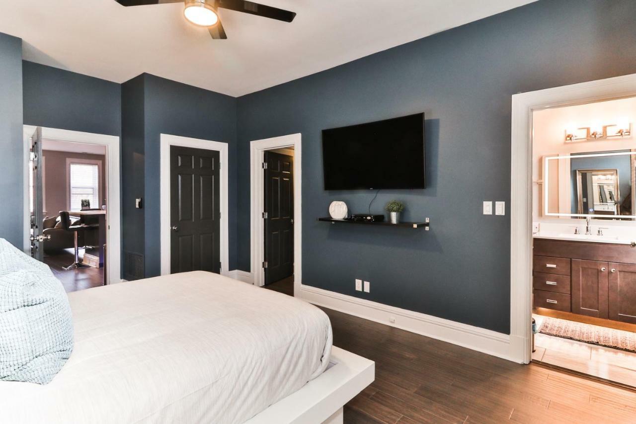 Luxury Apt W/ Spectrum Mood Lighting - Historic Cherokee Street Antique Row แมรีแลนด์ไฮท์ส ภายนอก รูปภาพ